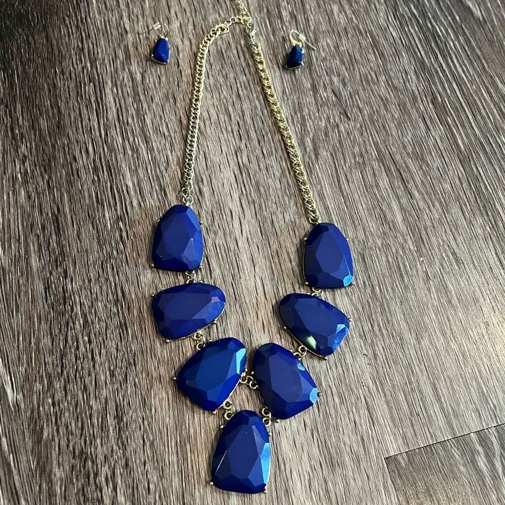 Blue necklace and earrings